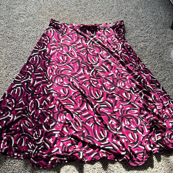 Patterned Flowy Skirt - Picture 1 of 2